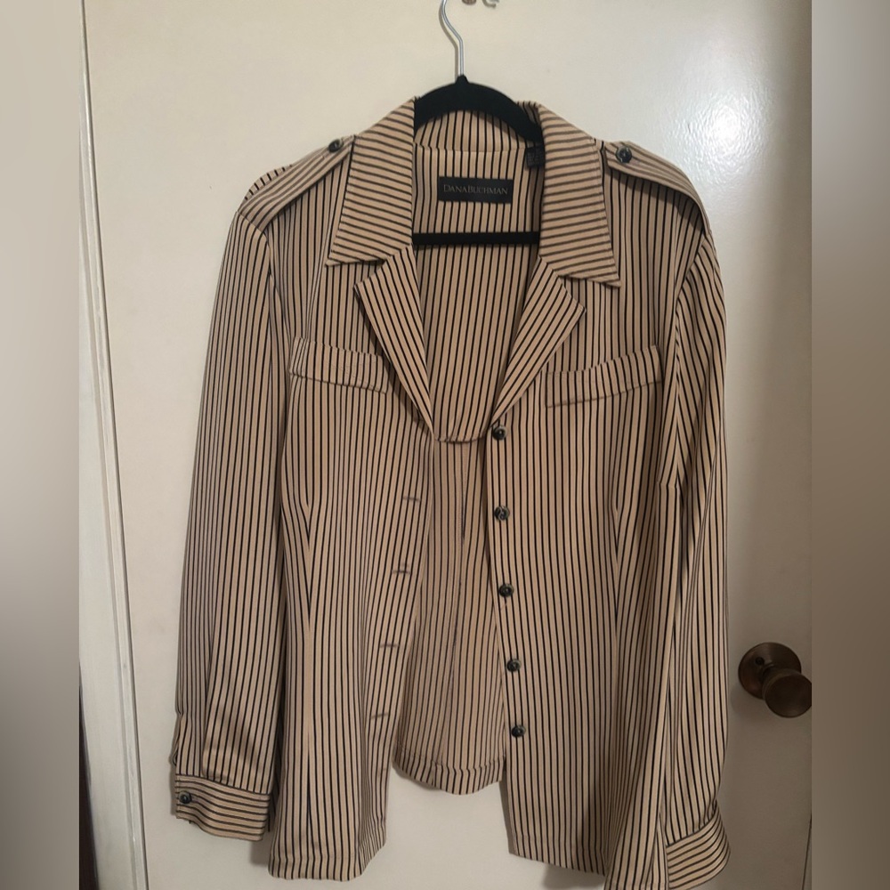 100% silk vintage top